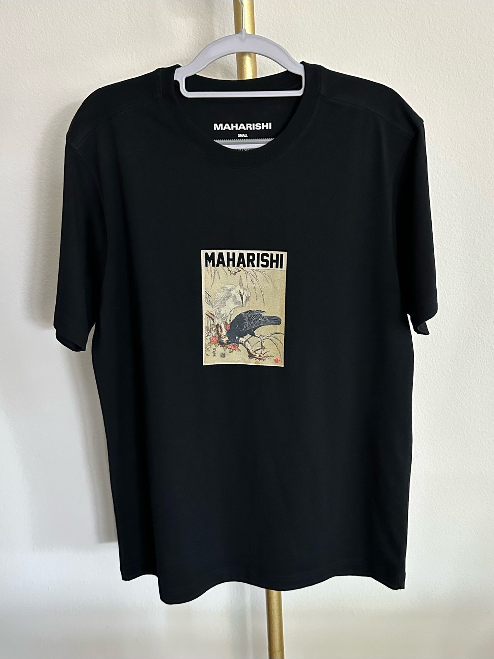 Maharishi Men's Black Crow White Heron
T-Shirt in Black